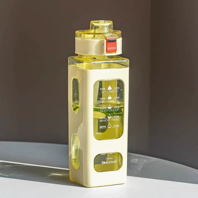 700ml White Sports Water Bottle – Portable & Durable for Outdoor & Cycling