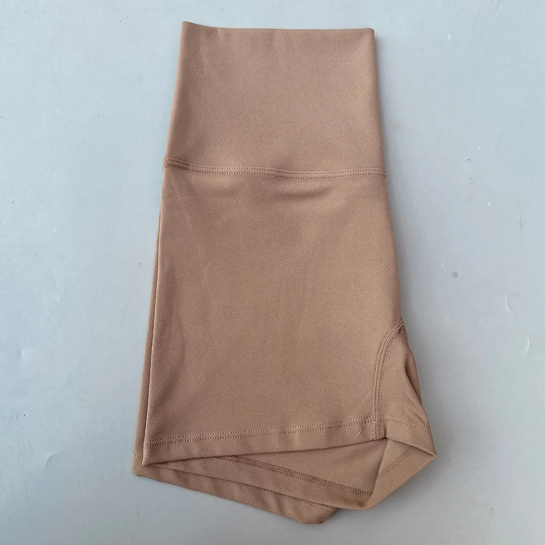 High-Waist Seamless Yoga Shorts – Squat-Proof & Ultra-Comfortable