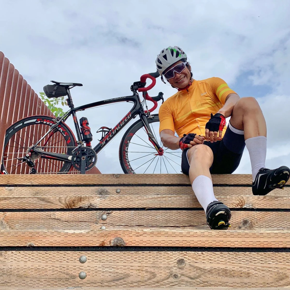 Raudax Classic Black Cycling Jersey – Breathable & Performance-Ready