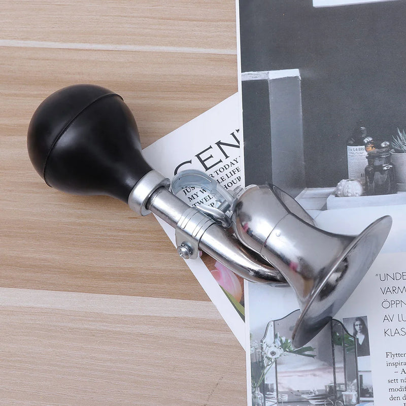 Retro Clown Bike Horn – Loud Metal Bugle Air Bell for Cycling Safety & Fun