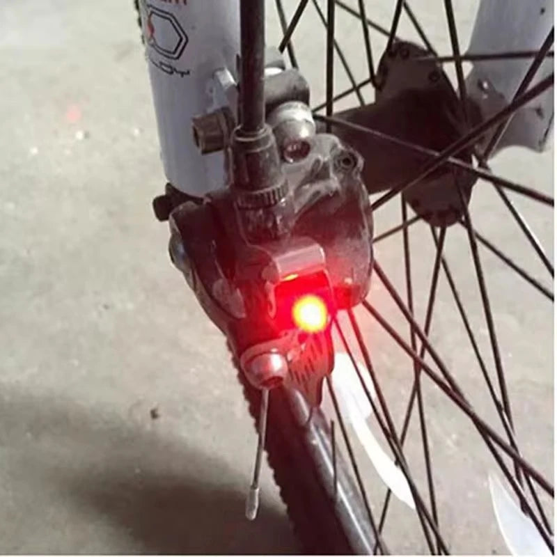 Wireless V-Brake Bicycle Brake Light – High-Visibility LED Tail Light