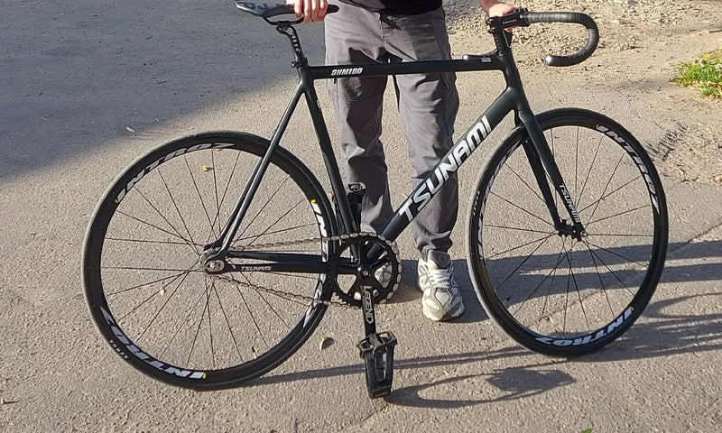 Tsunami SNM100 Fixie Fixed Gear Bike – Lightweight Track Racing Bicycle